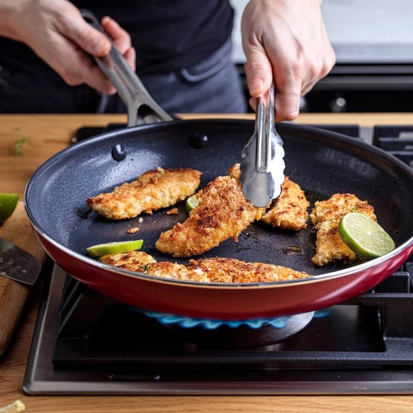 New Red Volcano Textured Ceramic Nonstick, 9.5" Frying Pan Skillet - Picture 13 of 15